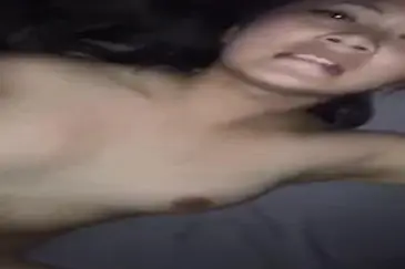 Merintih Sampe Gigit Bibir Di Kasur Abu Abu